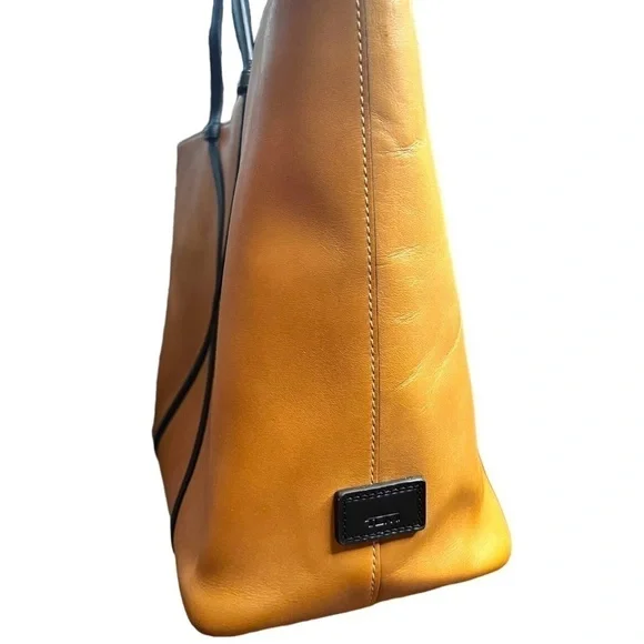 ▶️ Tumi ◀️ Leather Santa Monica Sycamore Tote - Picture 5 of 17